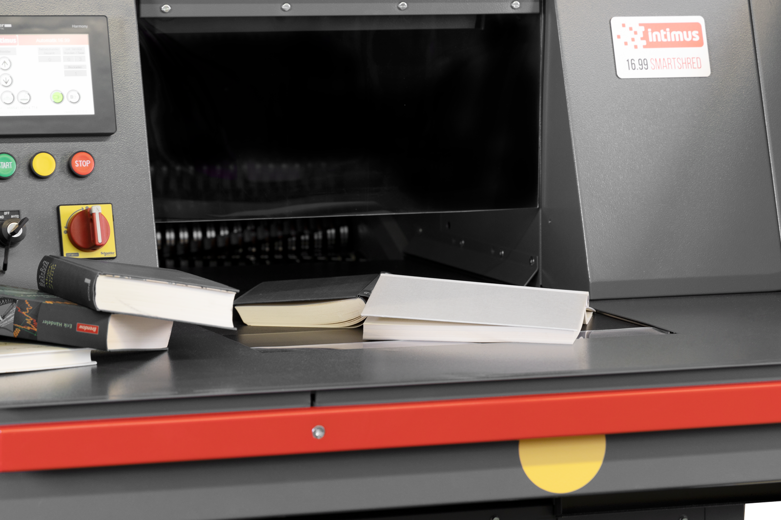 16.99 SmartShred with horizontal discharge conveyor (10x70 mm)